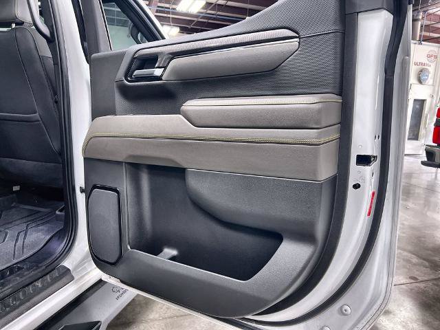 Used 2023 Chevrolet Silverado 1500 ZR2 w/ Technology Package AWD/4WD image 24