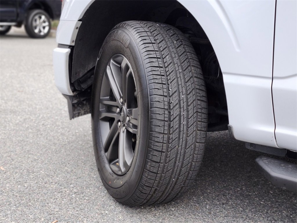 Certified 2022 Ford F150 XLT w/ Equipment Group 302A High image 30