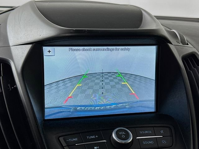 Certified 2019 Ford Escape SE image 18