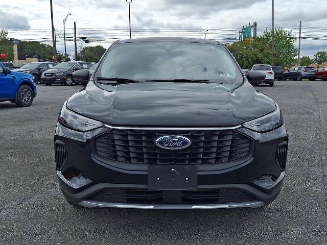 Certified 2025 Ford Escape Active AWD/4WD image 2
