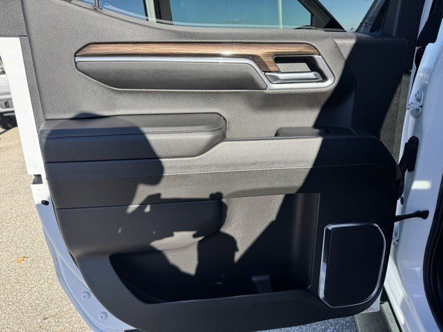 Used 2024 Chevrolet Silverado 1500 LT Trail Boss w/ Protection Package image 24