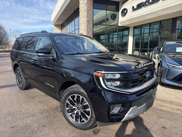 Certified 2025 Ford Expedition Platinum image 1