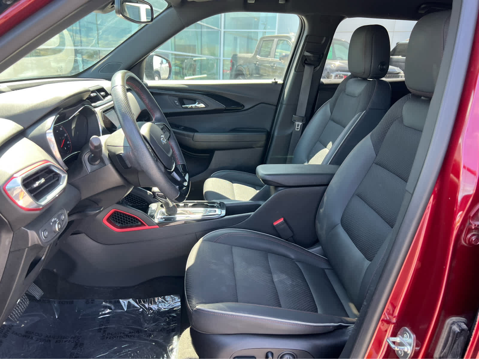 Used 2023 Chevrolet TrailBlazer RS w/ Convenience Package AWD/4WD image 27