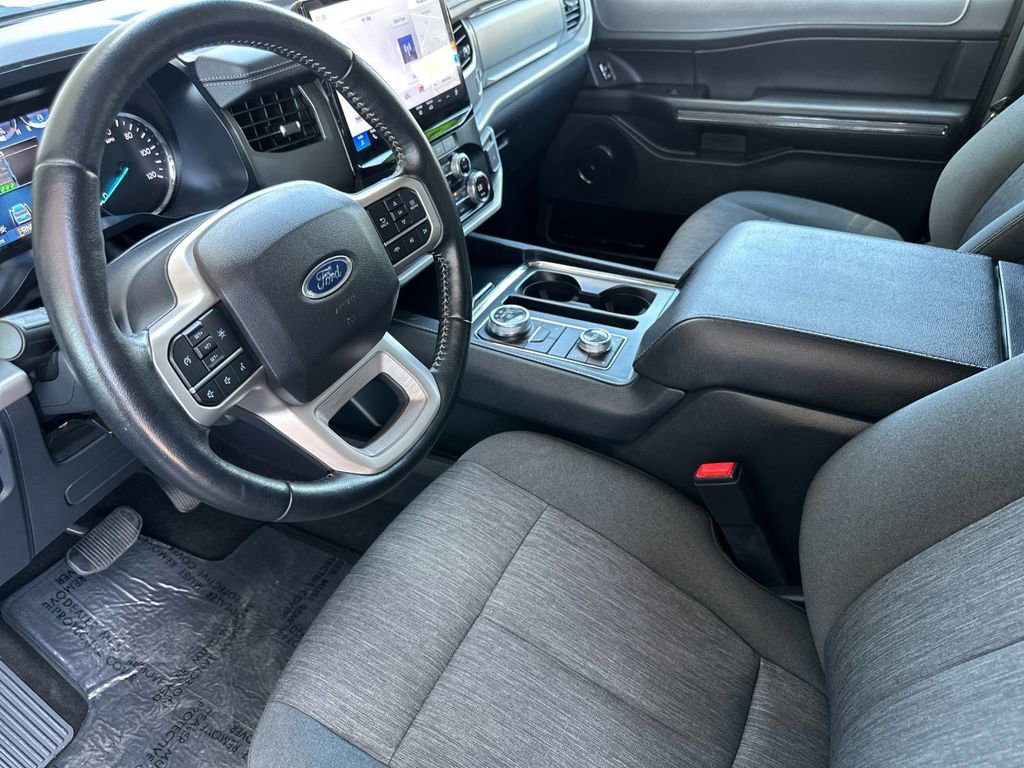 Certified 2022 Ford Expedition XLT AWD/4WD image 9