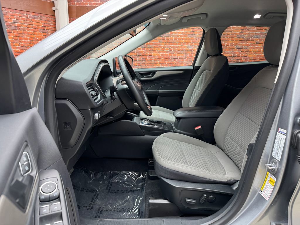 Certified 2022 Ford Escape SE w/ Convenience Package image 21