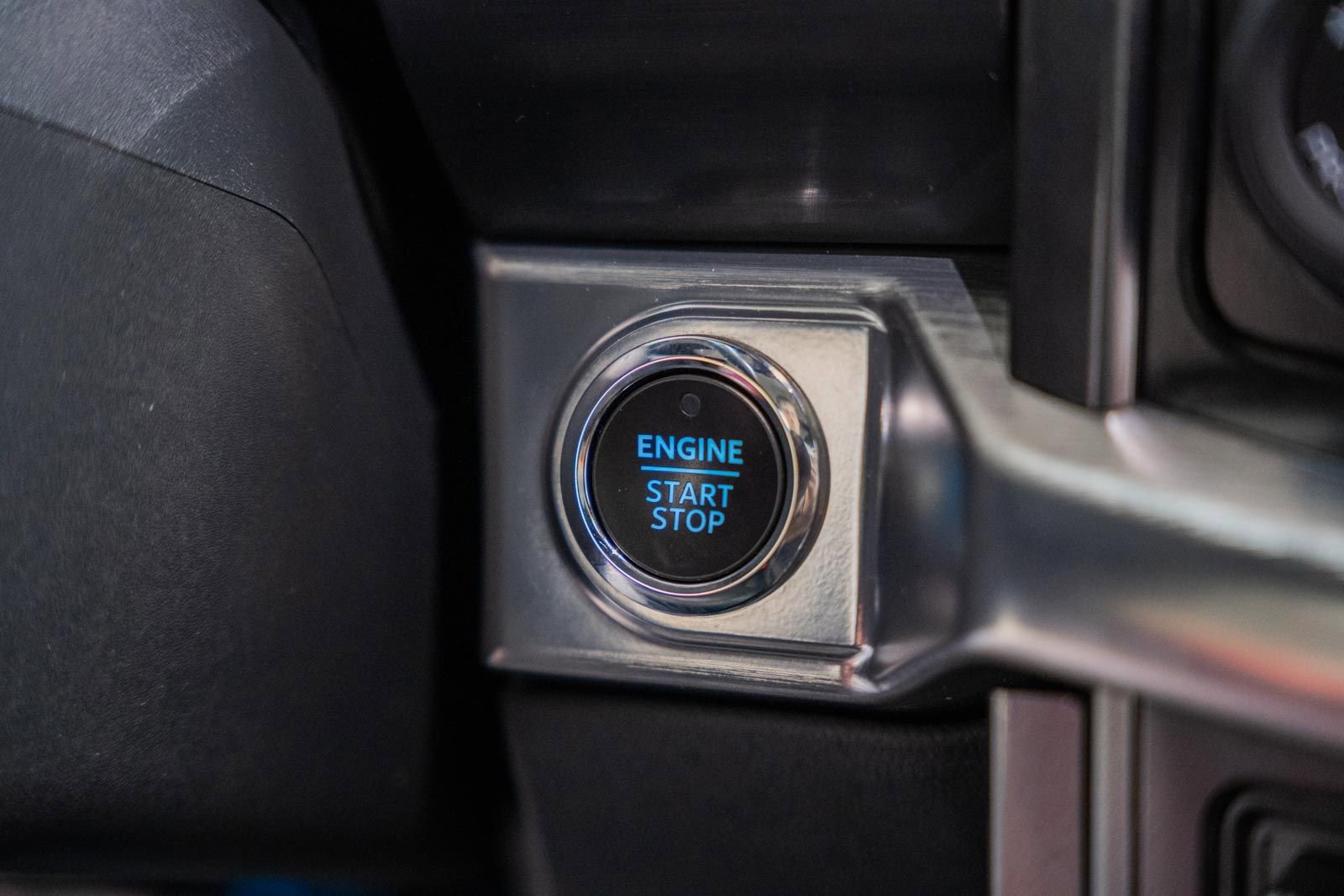 Certified 2022 Ford F150 Lariat w/ Equipment Group 502A High image 35