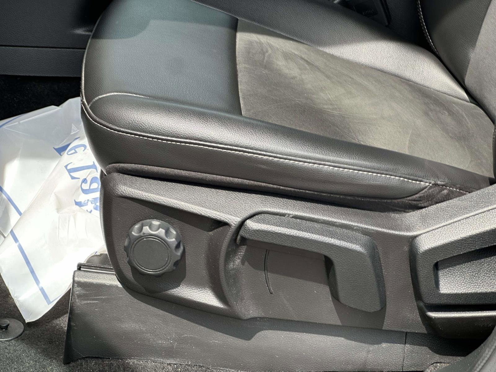 Certified 2023 Ford Ranger XLT w/ Tremor Off-Road Package AWD/4WD image 16