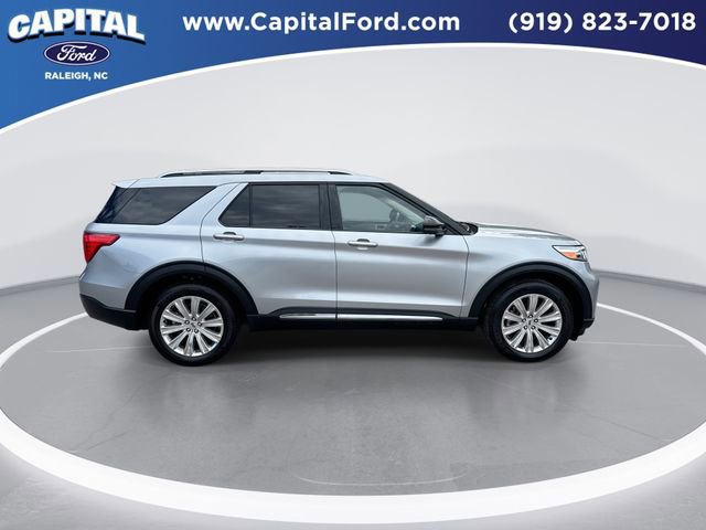 Certified 2022 Ford Explorer Limited w/ Hybrid Equipment Group 310A image 7