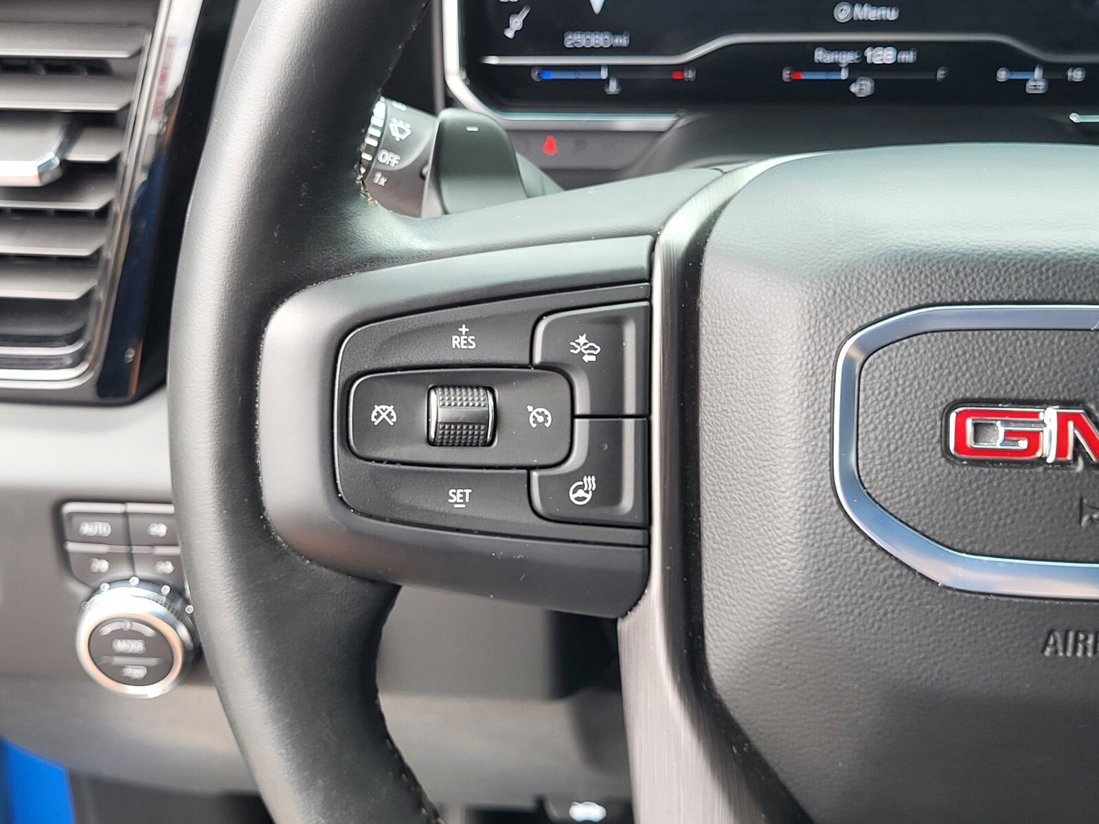 Used 2024 GMC Sierra 1500 AT4 AWD/4WD image 28