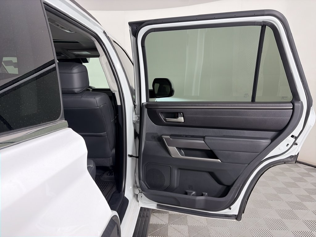 Used 2024 Toyota Sequoia TRD Pro AWD/4WD image 28