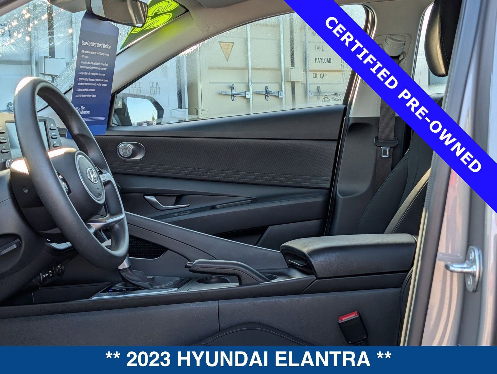 Used 2023 Hyundai Elantra SEL image 18