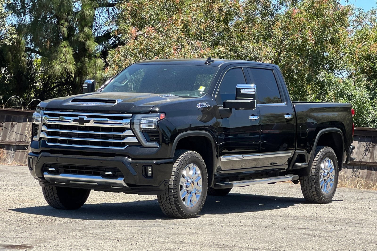 Used 2024 Chevrolet Silverado 2500 High Country AWD/4WD image 8