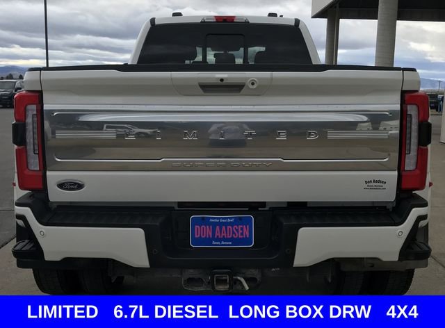 Certified 2023 Ford F450 Limited w/ FX4 Off-Road Package image 32