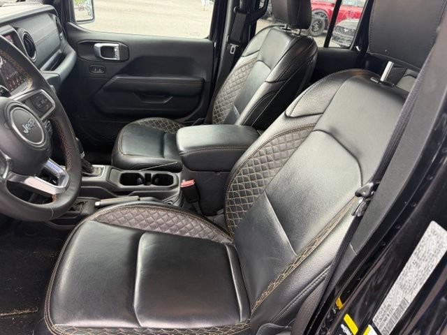 Used 2023 Jeep Gladiator Overland AWD/4WD image 11