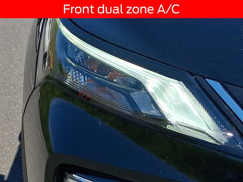 Used 2023 Nissan Rogue SV AWD/4WD image 9
