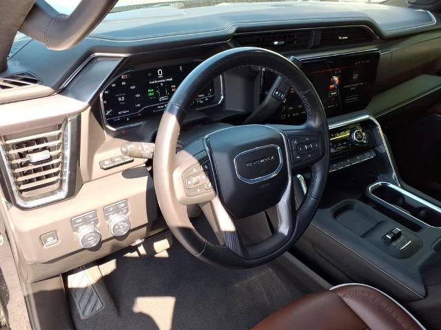 Used 2025 GMC Sierra 2500 Denali Ultimate AWD/4WD image 17
