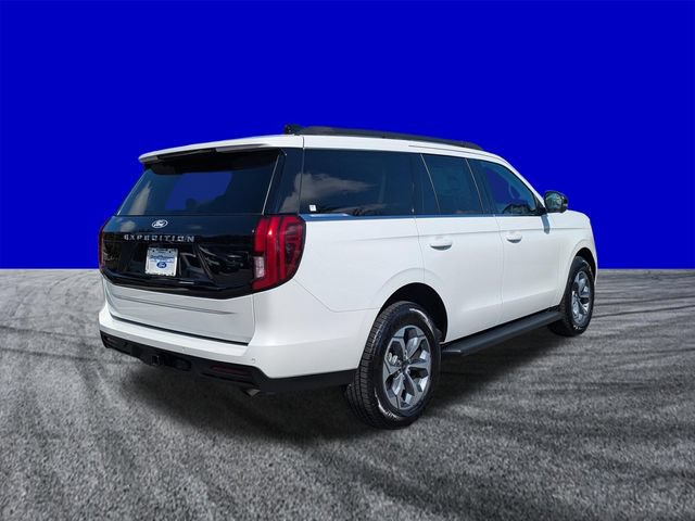 Certified 2027 Ford Expedition Active RWD image 4
