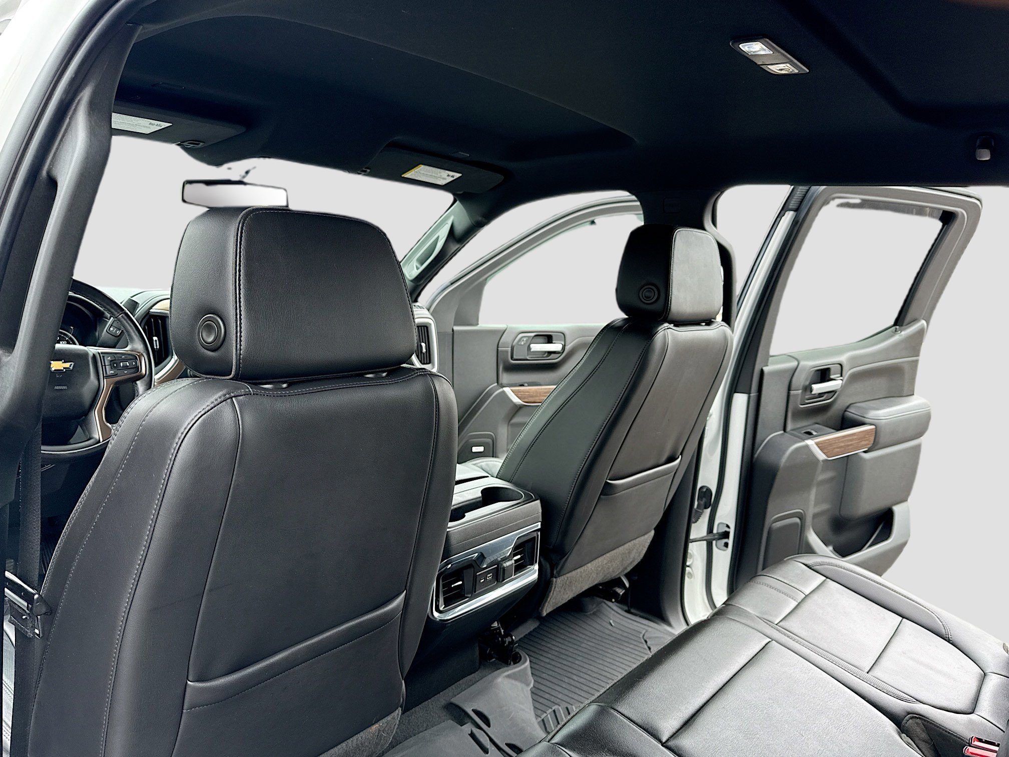 Used 2021 Chevrolet Silverado 1500 High Country image 9