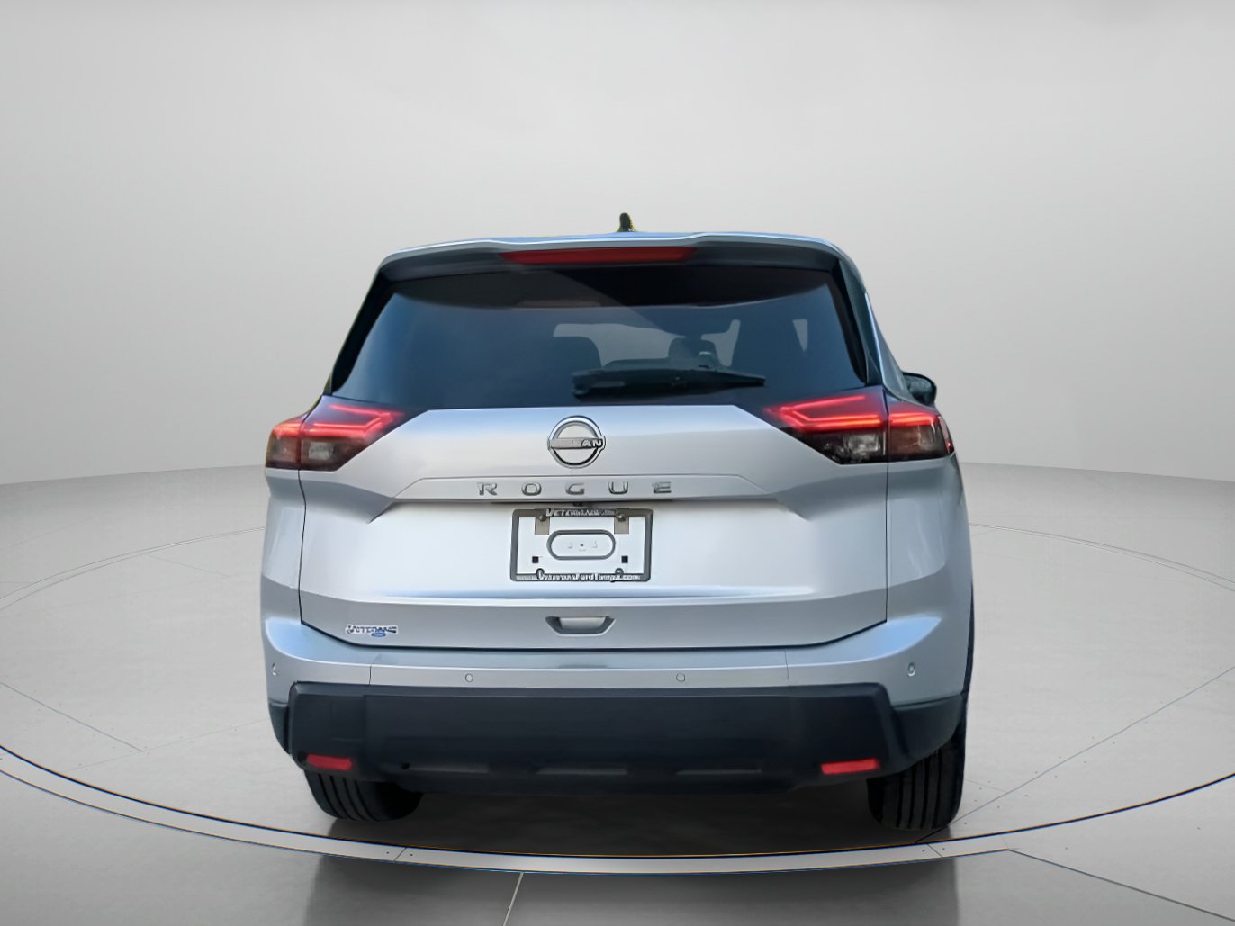 Used 2024 Nissan Rogue S FWD image 24