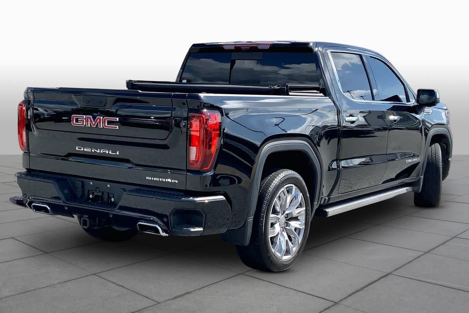 Used 2026 GMC Sierra 1500 Denali AWD/4WD image 12