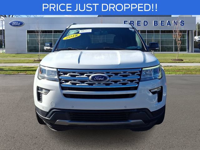 Certified 2018 Ford Explorer XLT w/ Equipment Group 202A AWD/4WD image 3