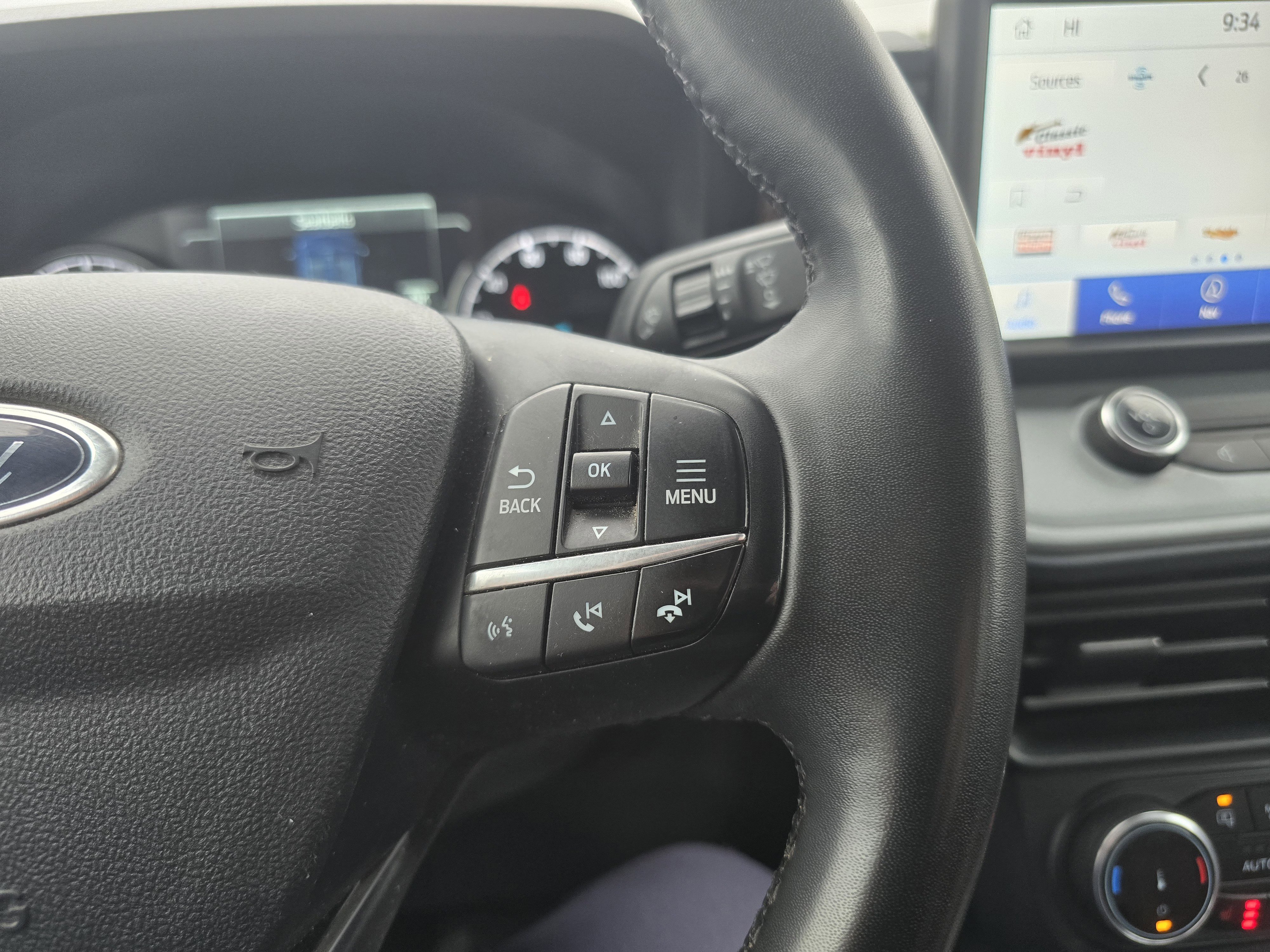 Certified 2024 Ford Maverick Lariat w/ 4K Tow Package AWD/4WD image 22