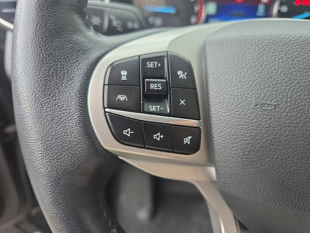 Certified 2023 Ford Explorer XLT w/ Equipment Group 202A AWD/4WD image 16