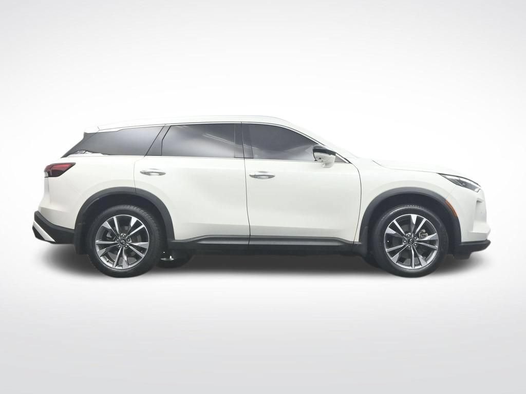 Used 2023 INFINITI QX60 Luxe w/ Performance Audio Package FWD image 44