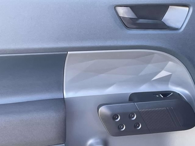 Certified 2022 Ford Maverick XL FWD image 10