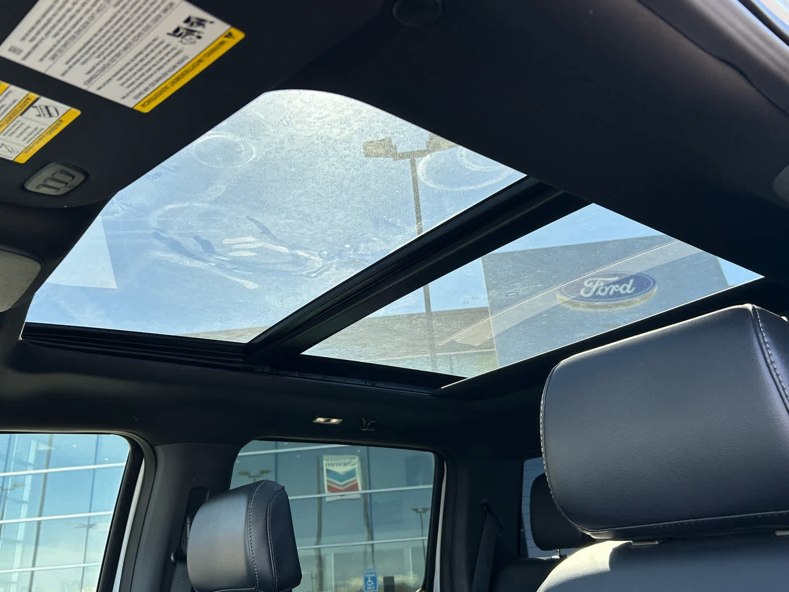 Certified 2025 Ford F150 Lariat image 40