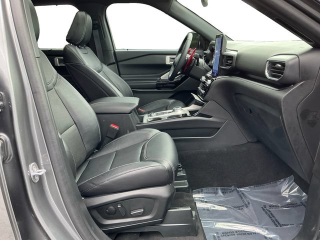 Certified 2024 Ford Explorer ST w/ Equipment Group 401A AWD/4WD image 17