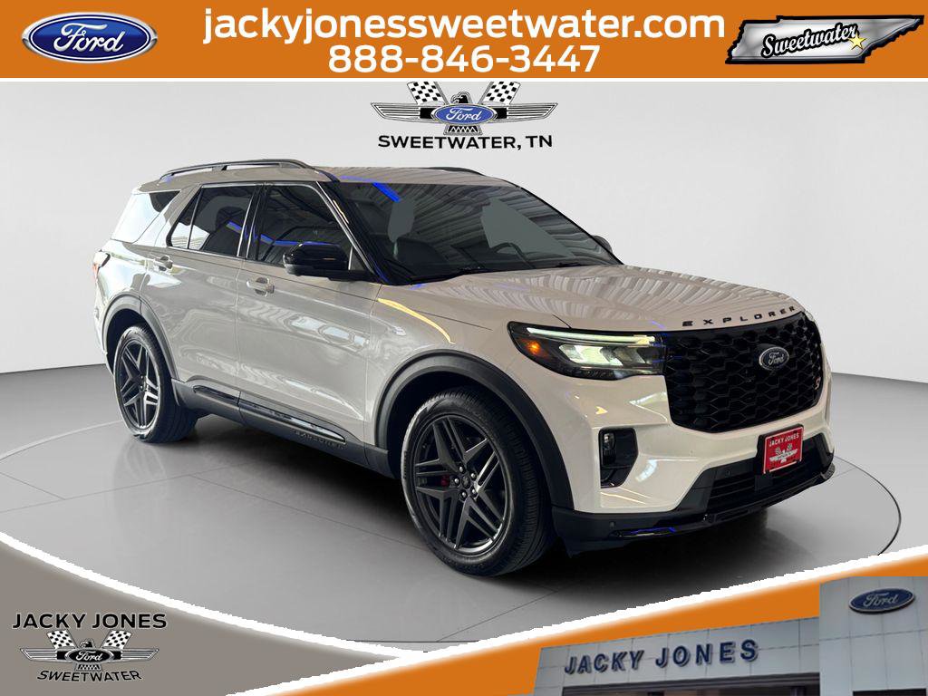 Certified 2025 Ford Explorer ST AWD/4WD image 8