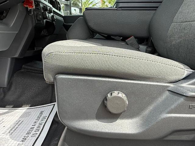 Certified 2024 Ford F550 4x4 Crew Cab Super Duty image 25
