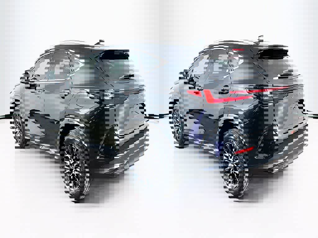 Used 2024 Lexus NX 250 FWD w/ Cold Area Package image 3