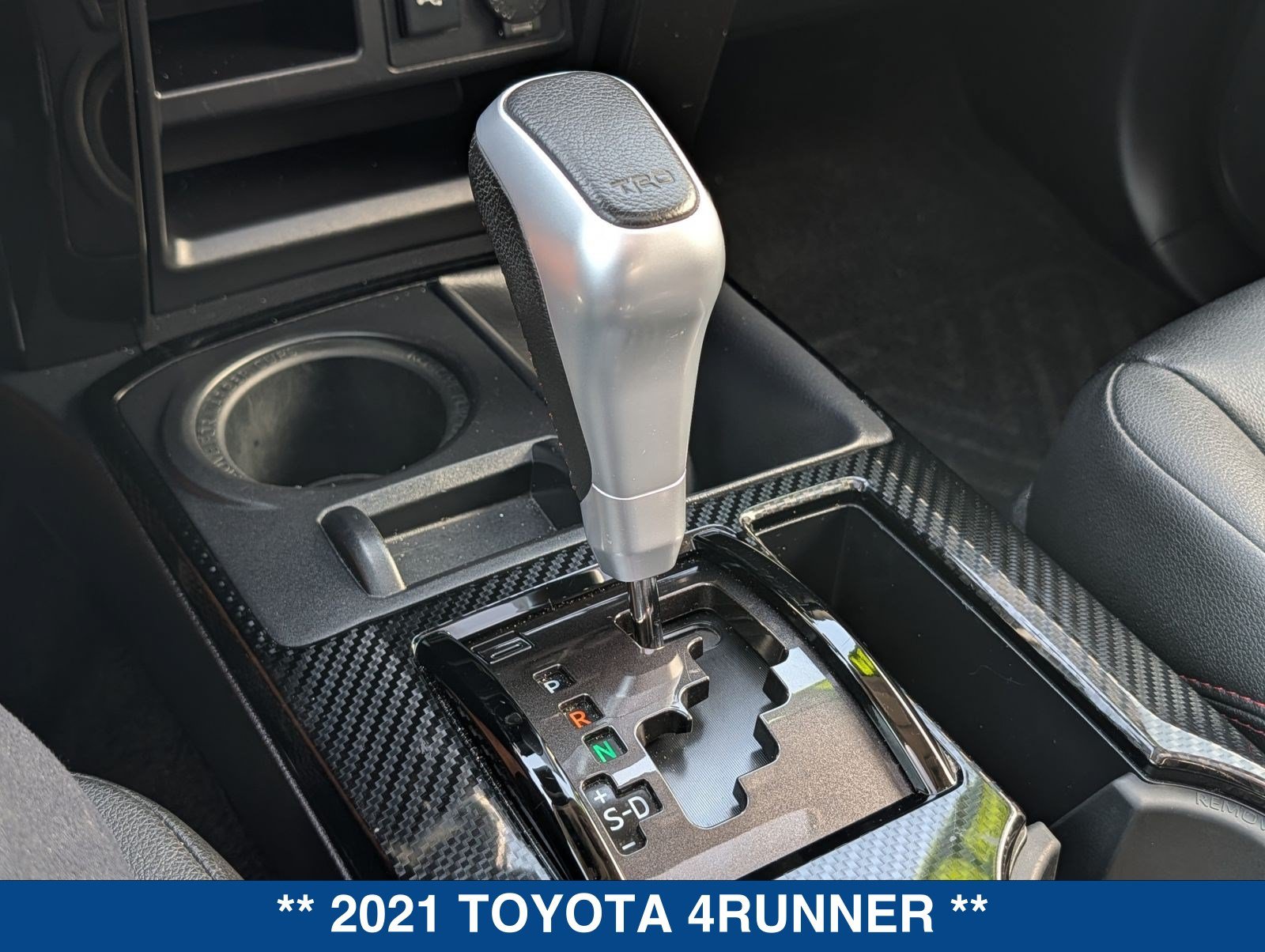 Used 2021 Toyota 4Runner TRD Off-Road Premium w/ Moonroof Package AWD/4WD image 32