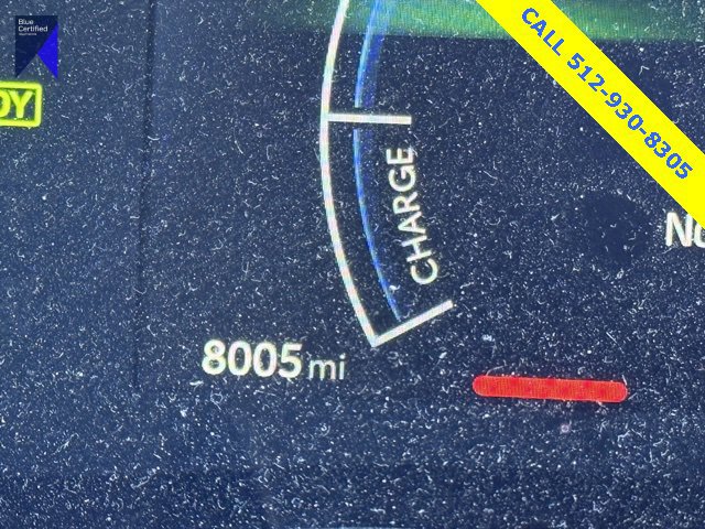 Used 2025 Toyota Camry LE image 11