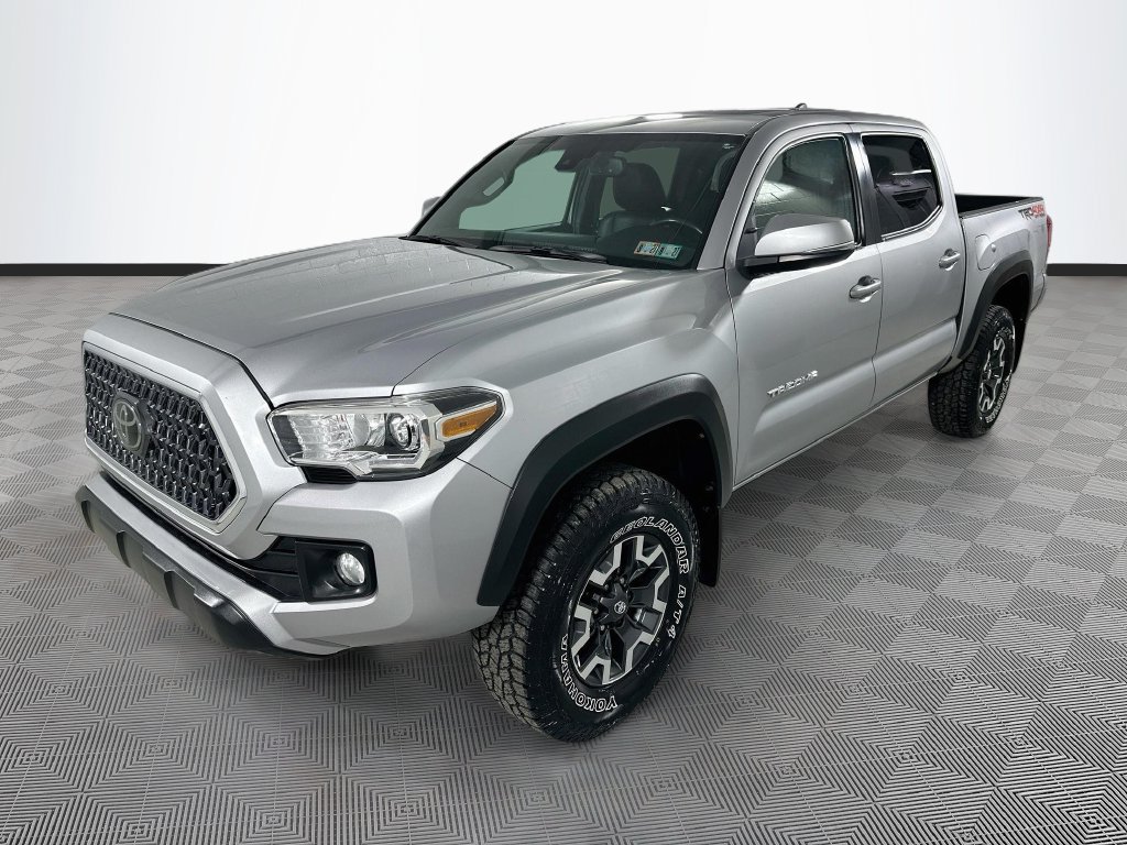 Used 2019 Toyota Tacoma TRD Off-Road AWD/4WD image 5
