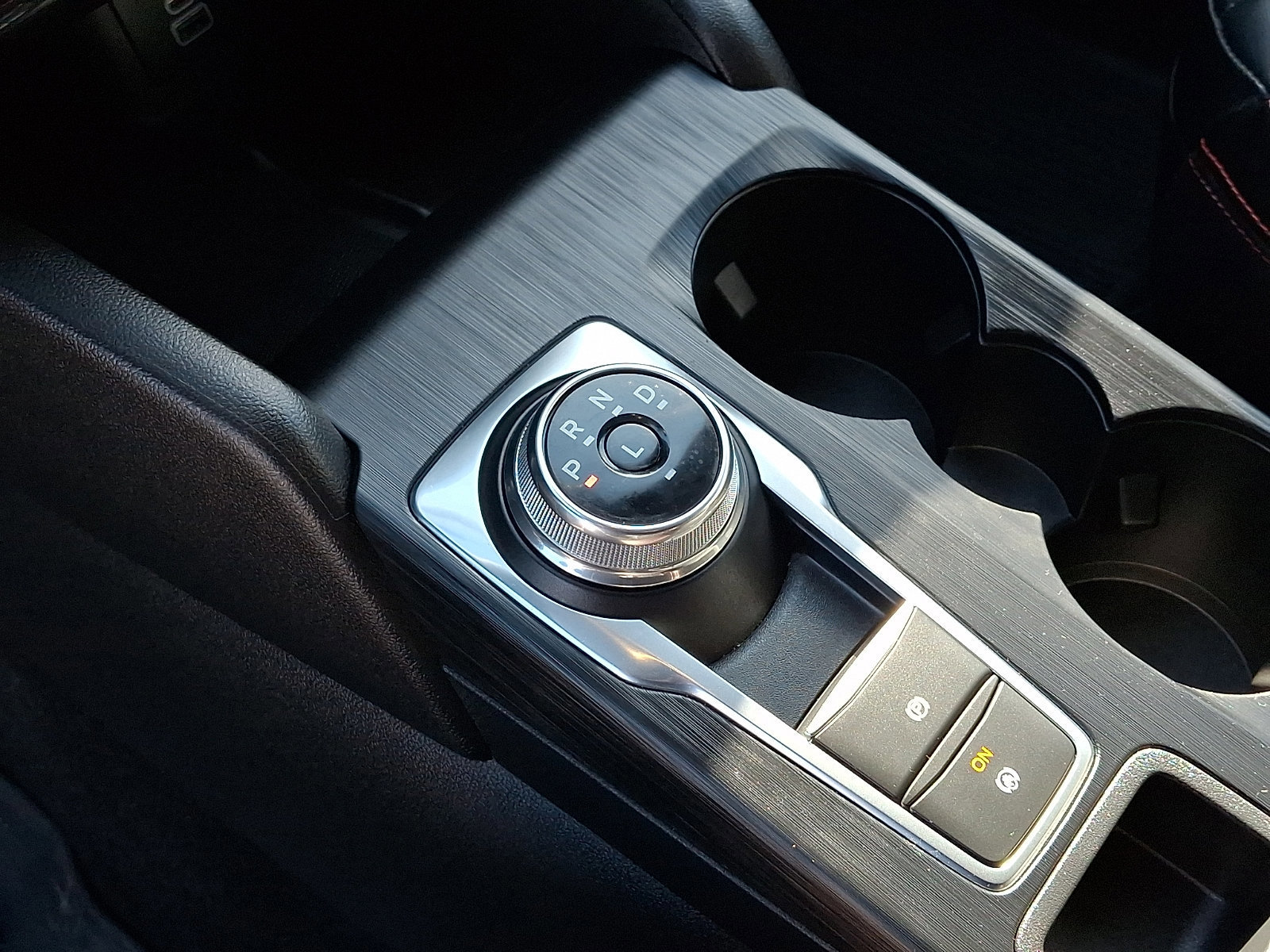 Certified 2025 Ford Escape ST-Line Elite w/ Premium Technology Package AWD/4WD image 22