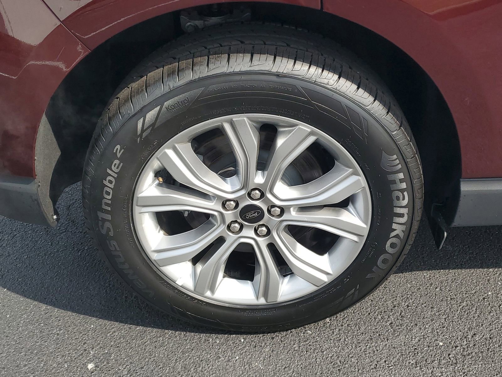 Certified 2024 Ford Edge Titanium image 5