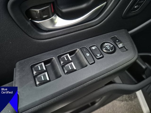 Used 2025 Honda Pilot EX-L image 13