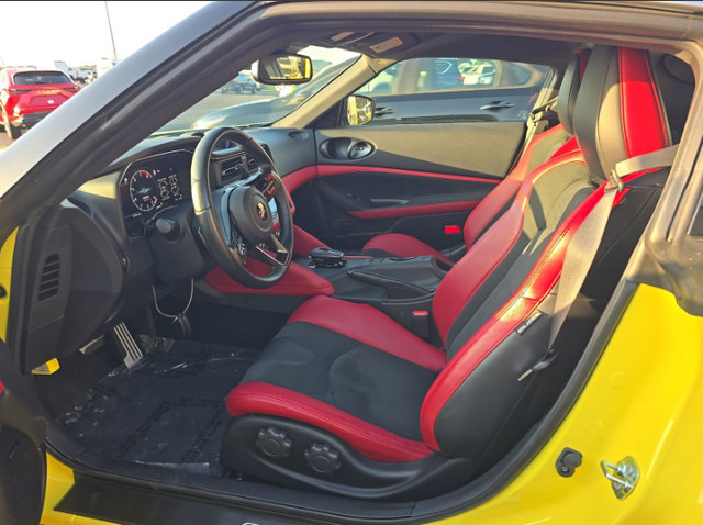 Used 2024 Nissan Z Performance w/ Floor Mat Package RWD image 7