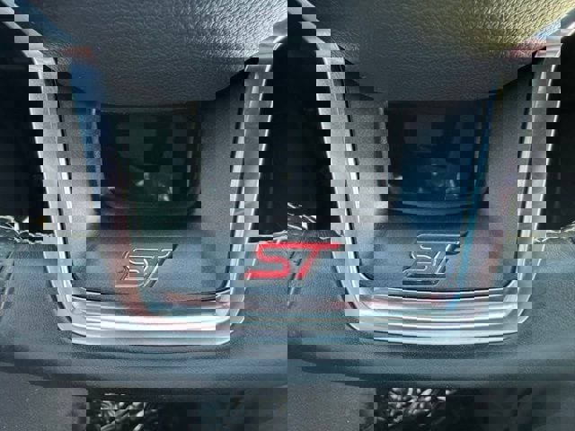 Certified 2020 Ford Explorer ST w/ Premium Technology Package image 42