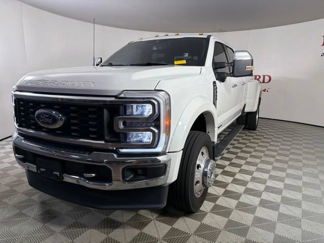 Certified 2023 Ford F450 Lariat w/ Lariat Ultimate Package AWD/4WD image 4