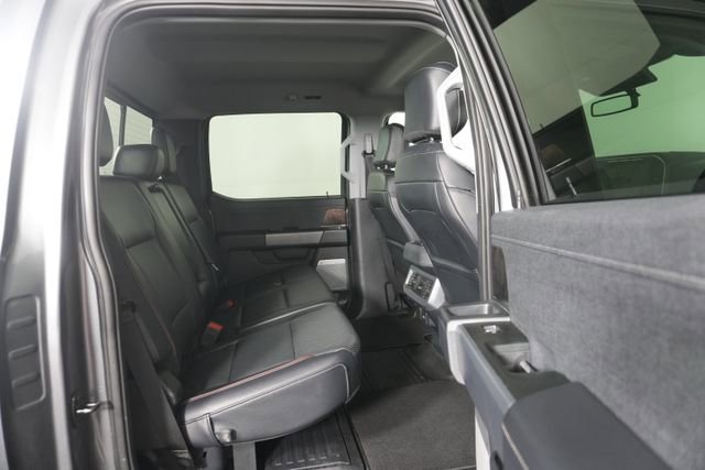 Certified 2024 Ford F450 Lariat w/ Lariat Ultimate Package AWD/4WD image 34