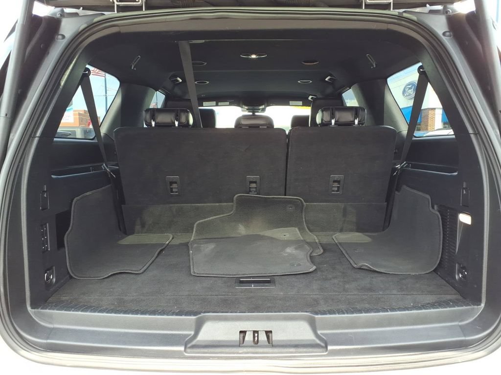 Certified 2018 Ford Expedition Max XLT w/ Equipment Group 202A AWD/4WD image 9