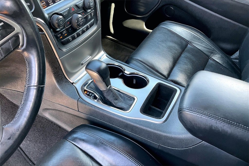 Used 2018 Jeep Grand Cherokee Overland image 15