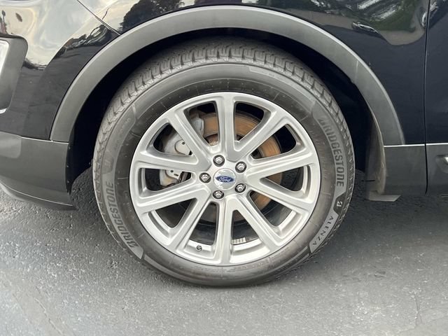 Certified 2017 Ford Explorer Limited AWD/4WD image 10