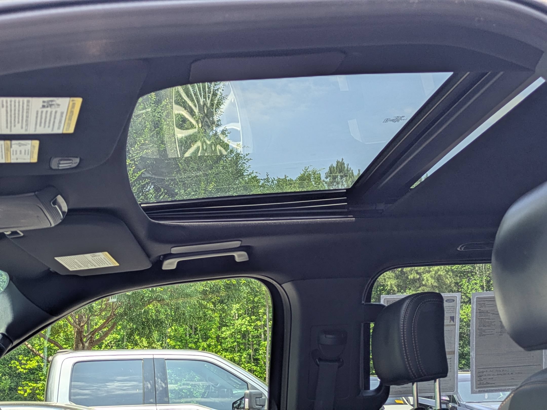 Certified 2023 Ford Expedition Platinum AWD/4WD image 15