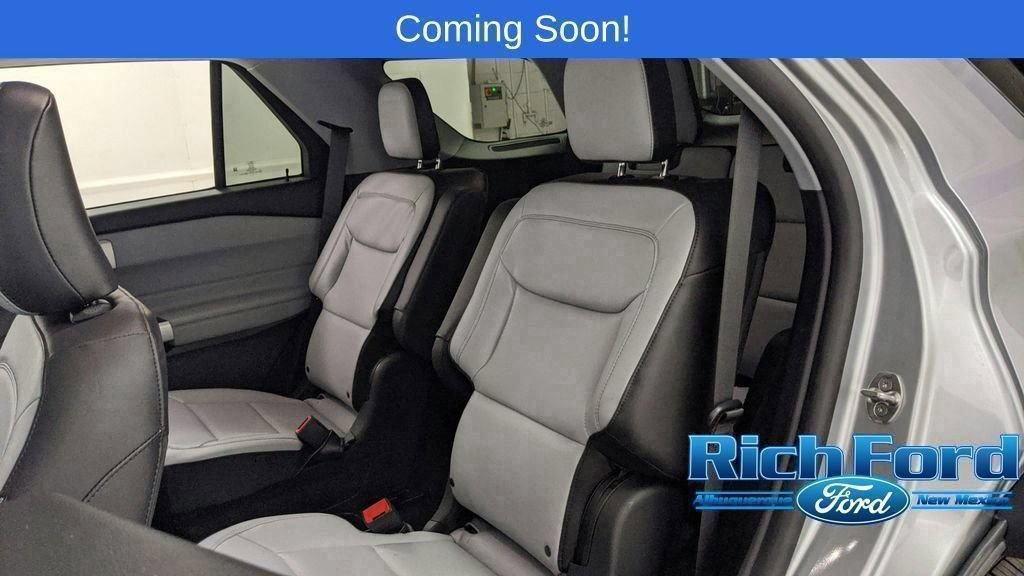 Certified 2021 Ford F250 XLT w/ XLT Premium Package AWD/4WD image 61