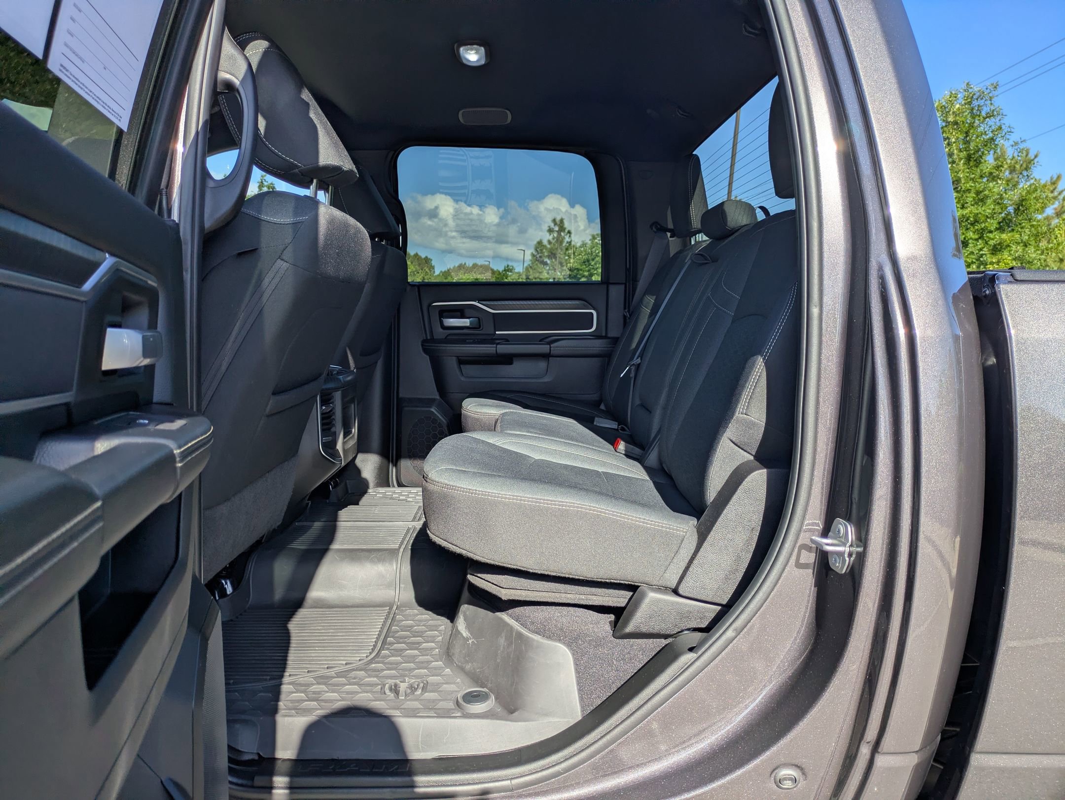 Used 2025 RAM 2500 Big Horn AWD/4WD image 27
